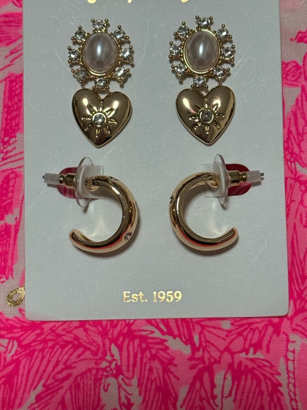 NWT Lilly Pulitzer Gold Spicy Socialite Earring Set of 3 - Picture 10 of 12
